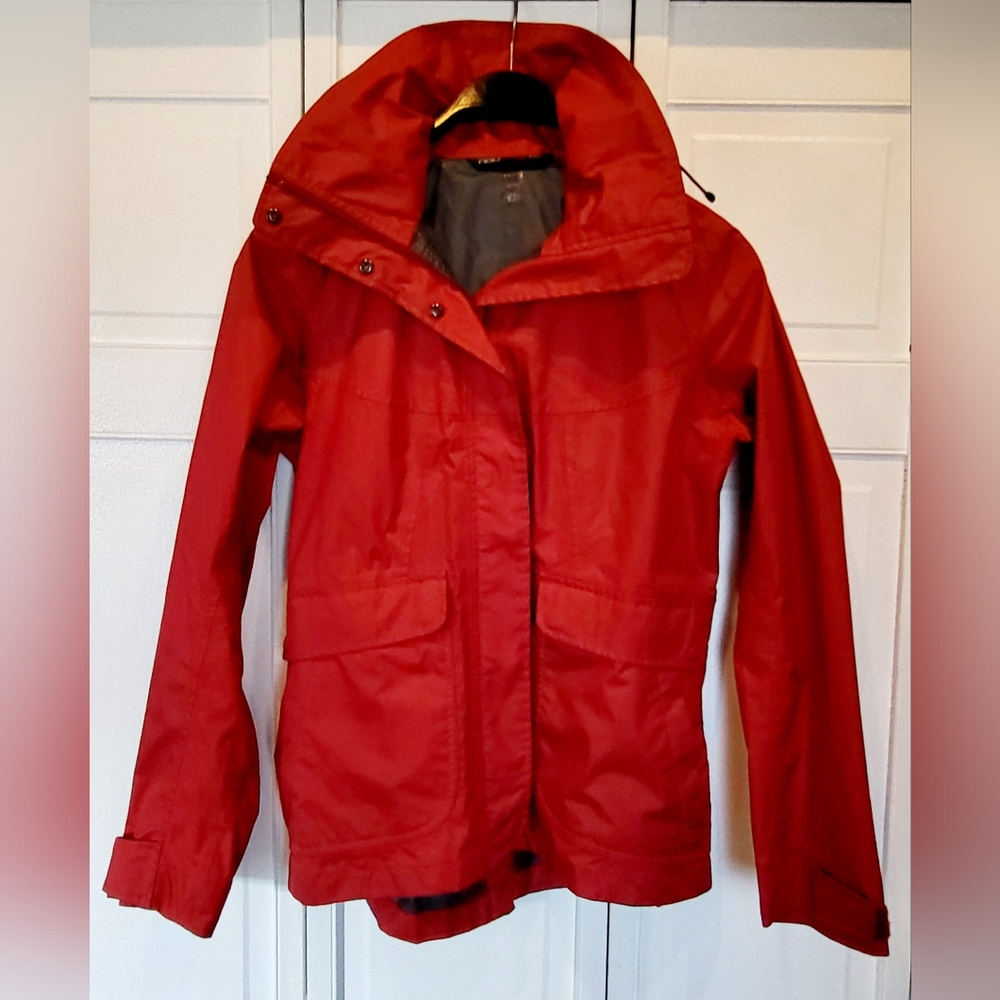 NAU women's rain jacket